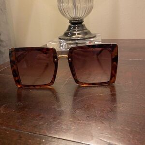 Vince Camuto Square Framed Tortoise Shell Sunglasses